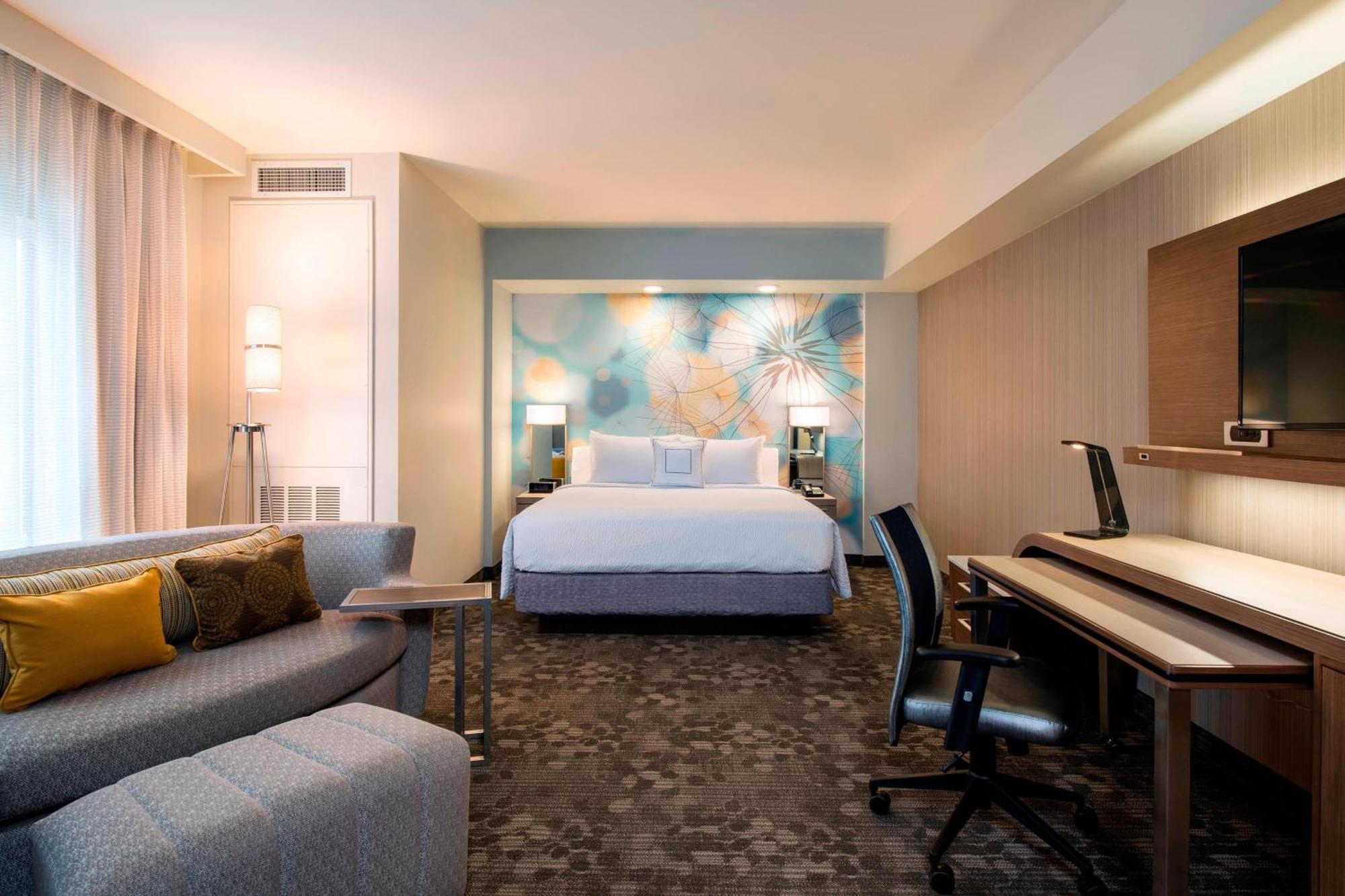Courtyard By Marriott Calgary South YYC Exterior foto