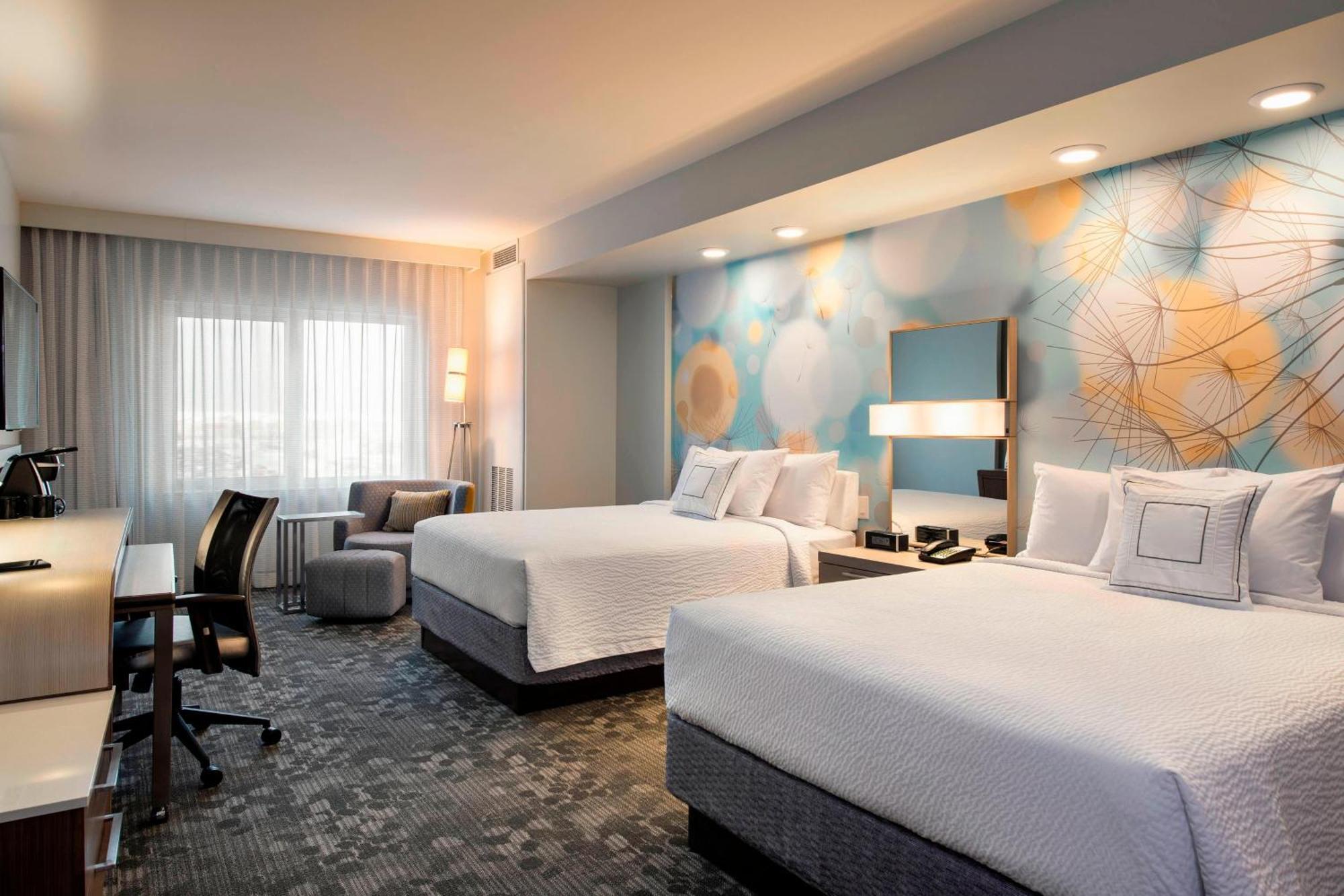 Courtyard By Marriott Calgary South YYC Exterior foto